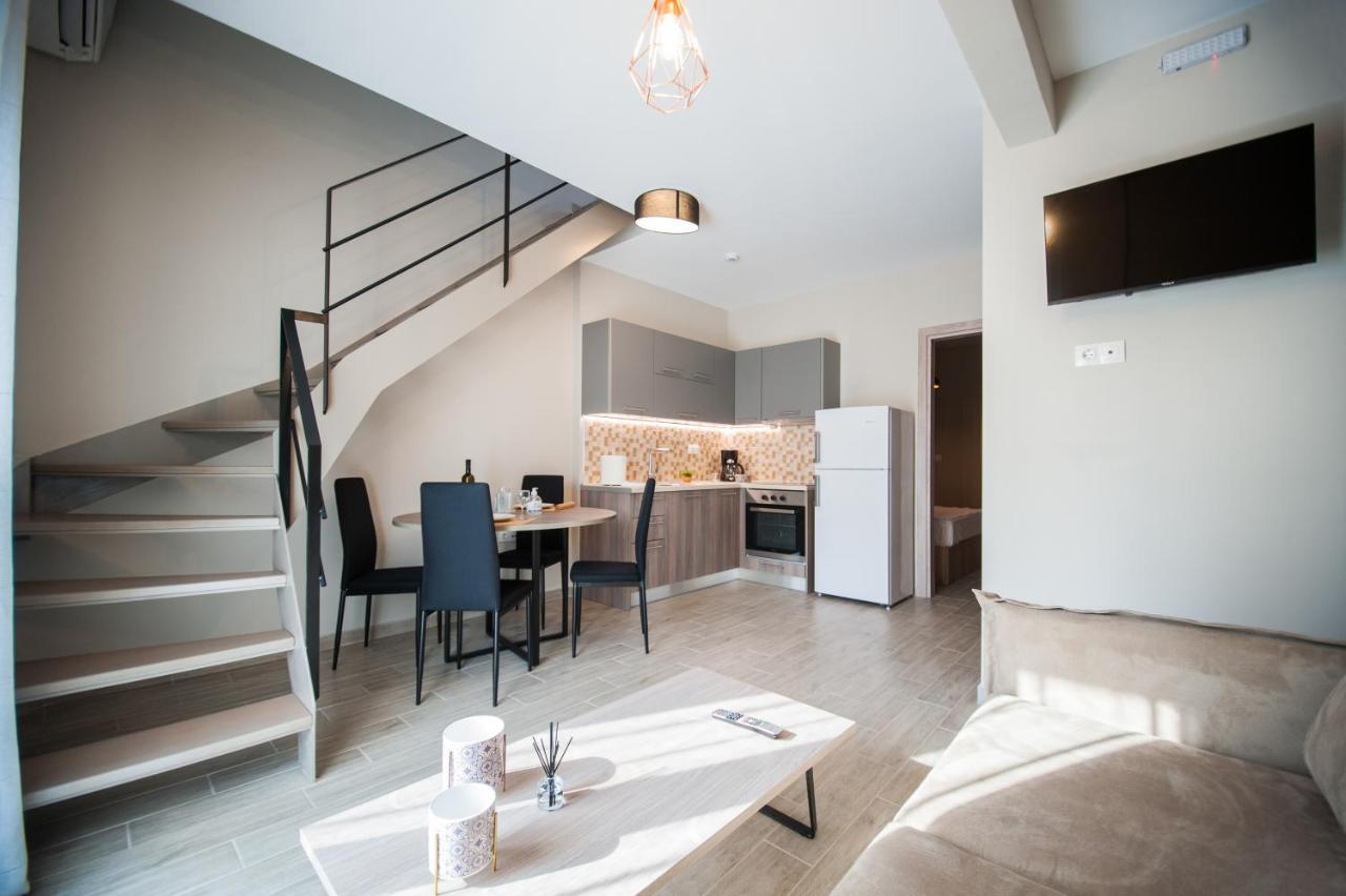 Niki'S Apartments Peraia  Luaran gambar