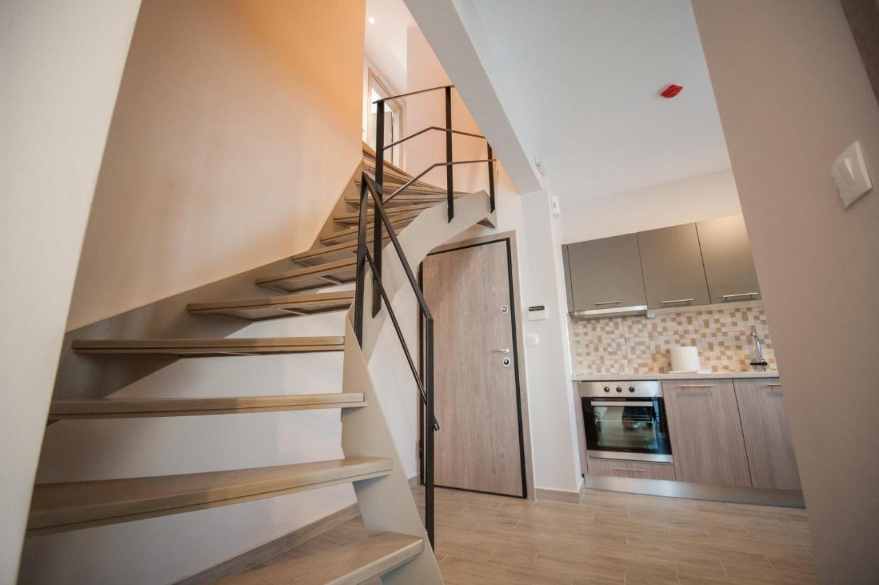 Niki'S Apartments Peraia  Luaran gambar